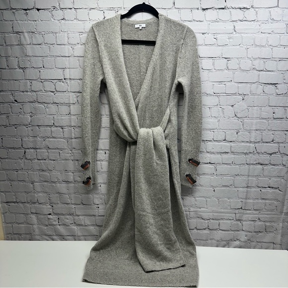 SOH Gray Knit Sweater dress size small - Picture 2 of 12